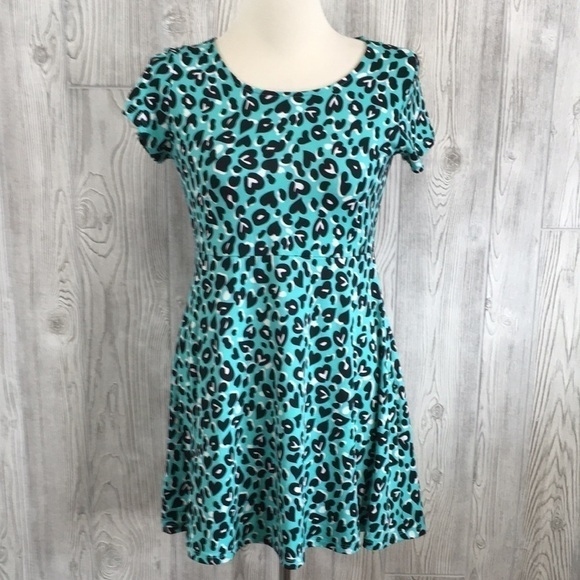 City Streets Tops - City Streets Teal & Black Leopard Heart Print Tunic Top Plus Size L